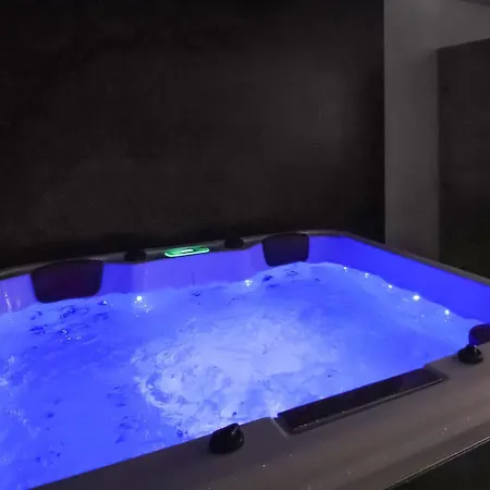 Holiday home Amazing In Sur Rhne With Sauna, Wifi And Private Swimming Pool Etoile-sur-Rhone