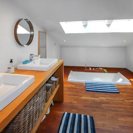 Amazing In Sur Rhne With Sauna, Wifi And Private Swimming Pool Holiday home *