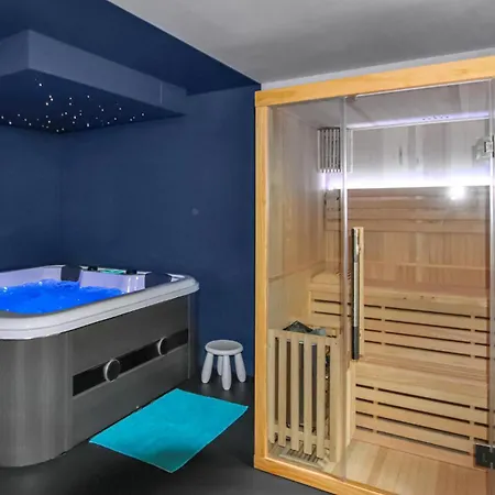 Amazing In Sur Rhne With Sauna, Wifi And Private Swimming Pool * Etoile-sur-Rhone