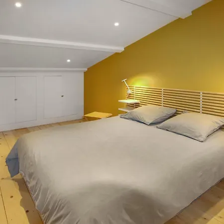 Amazing In Sur Rhne With Sauna, Wifi And Private Swimming Pool Holiday home